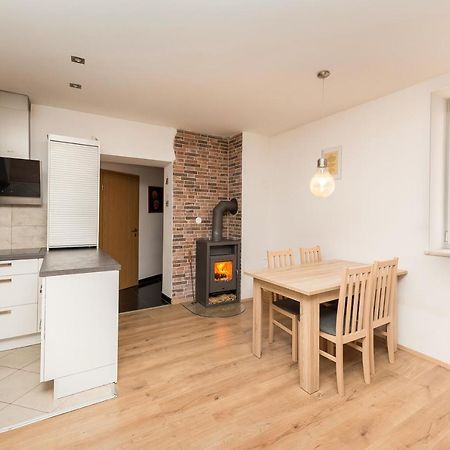 Apartma Jelendol Trzic Luaran gambar